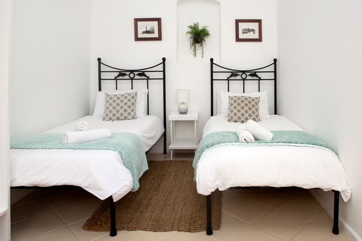 Boulders Beach Hotel and Restaurant