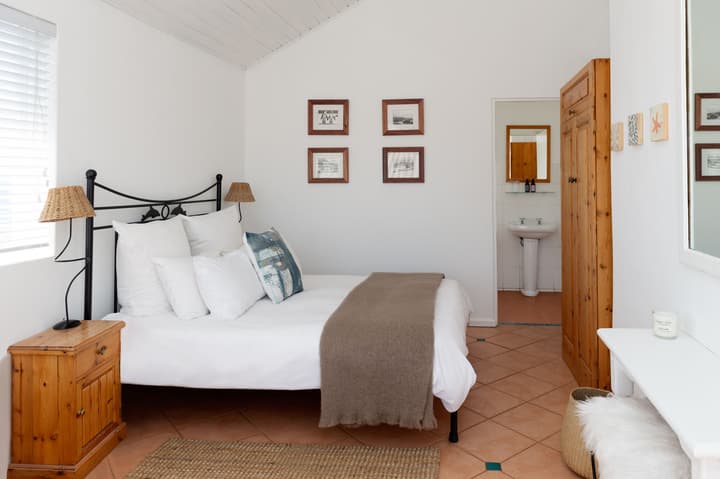 Boulders Beach Hotel and Restaurant