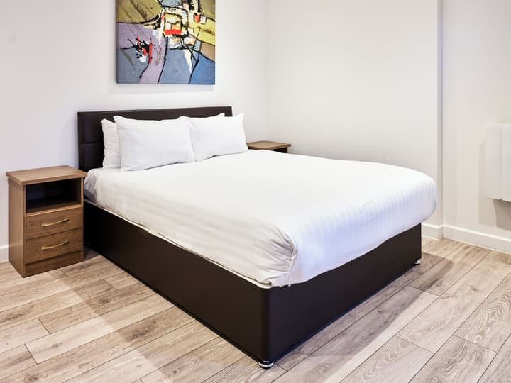 Hampton Suites Serviced Apartments