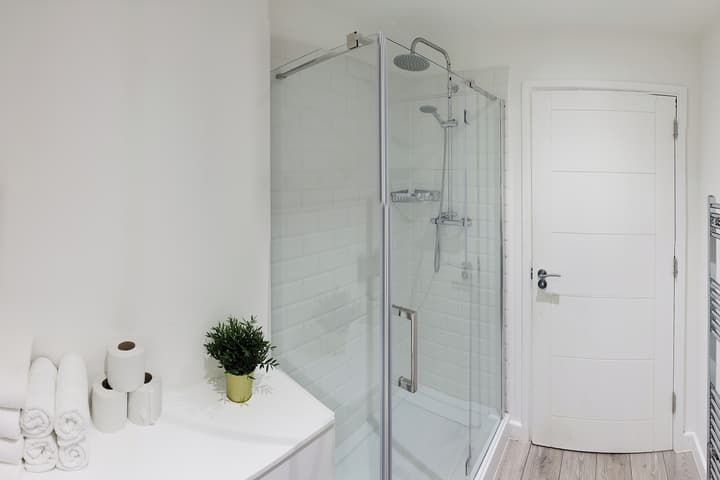 Hampton Suites Serviced Apartments