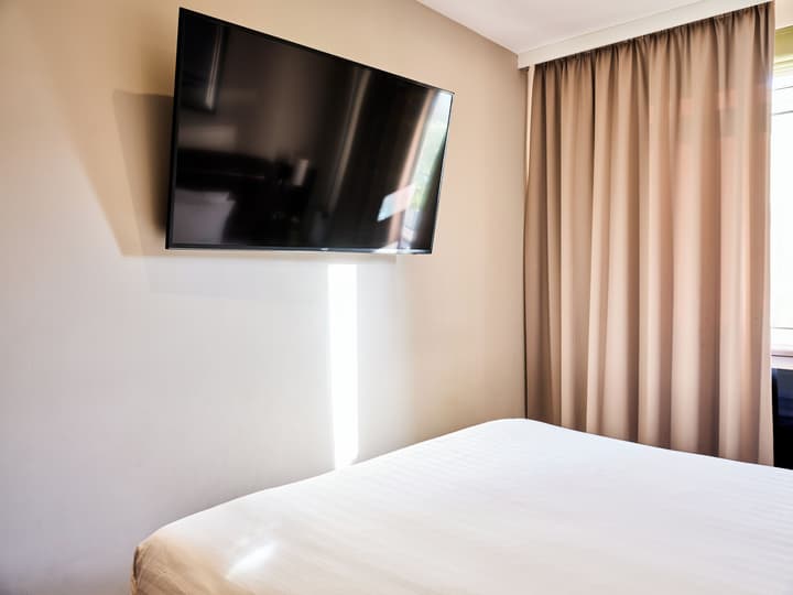 Hampton Suites Serviced Apartments