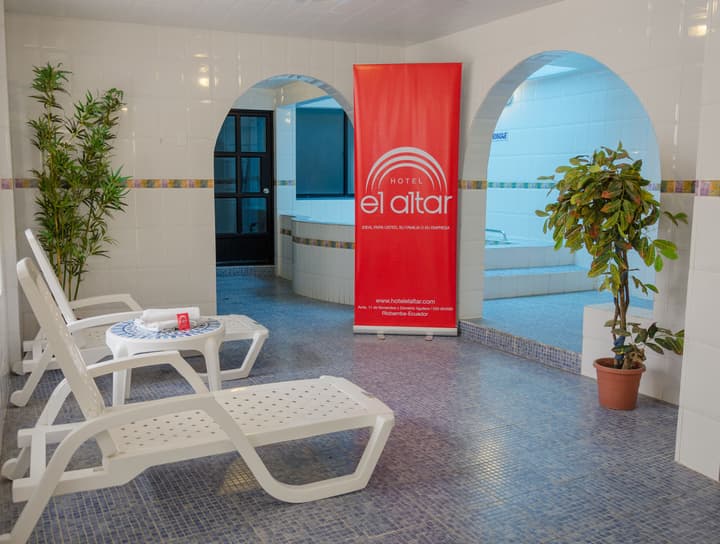 Hotel El Altar