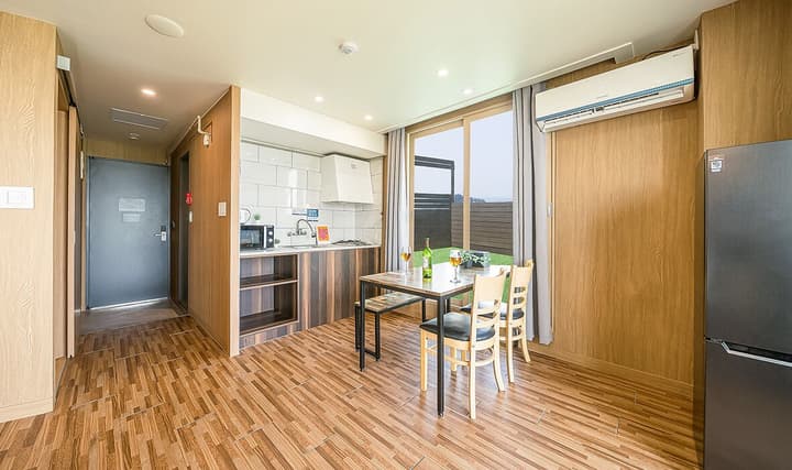 Ocean to you Resort Sokcho Seorak Beach Hotel and condo