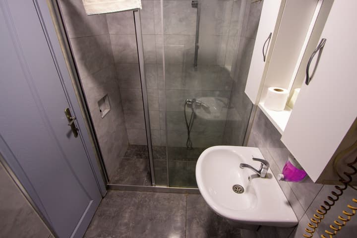 Tac Hotel