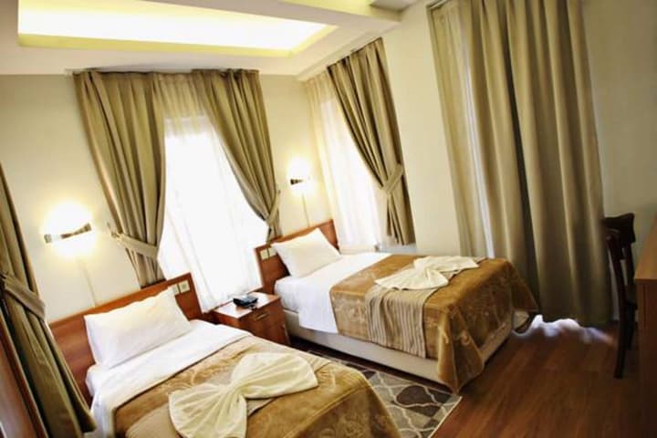 Taksim Palace Hotel