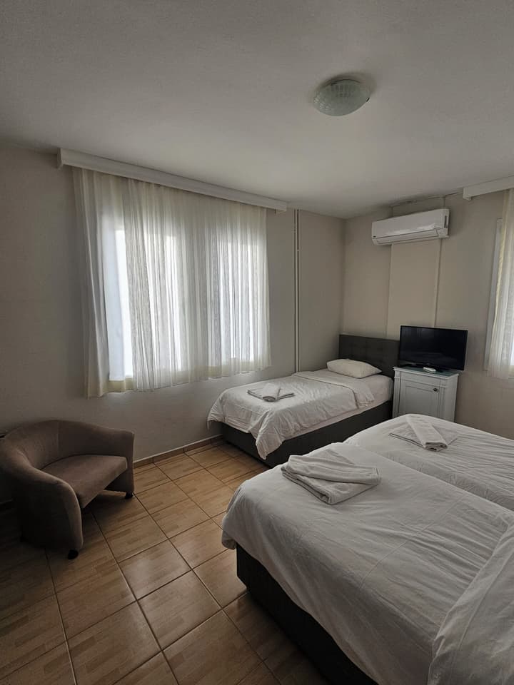 Cicek Apart Hotel