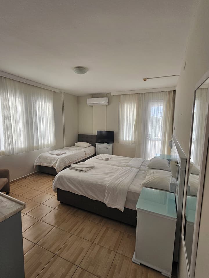Cicek Apart Hotel
