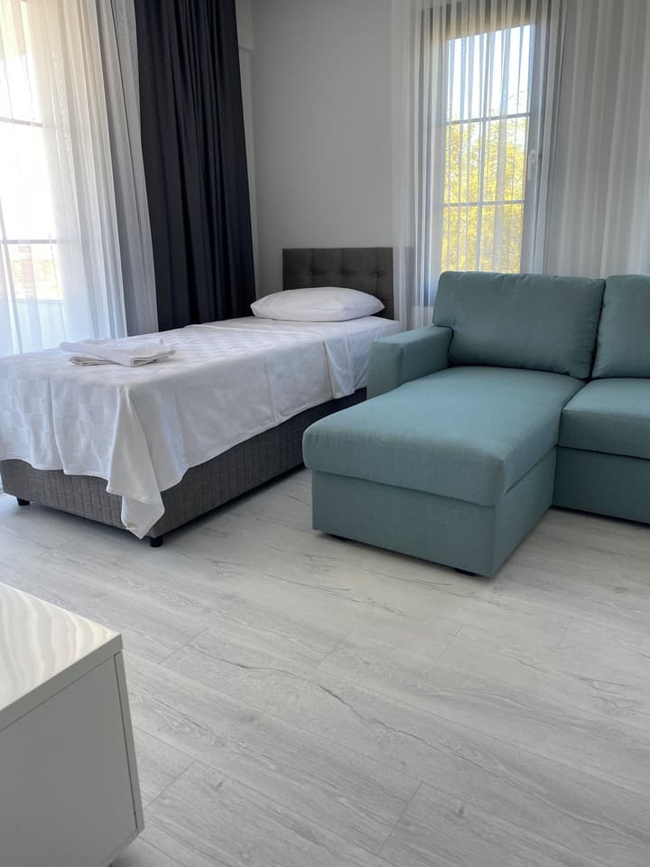 Cicek Apart Hotel