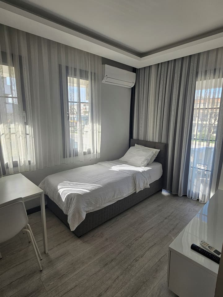 Cicek Apart Hotel