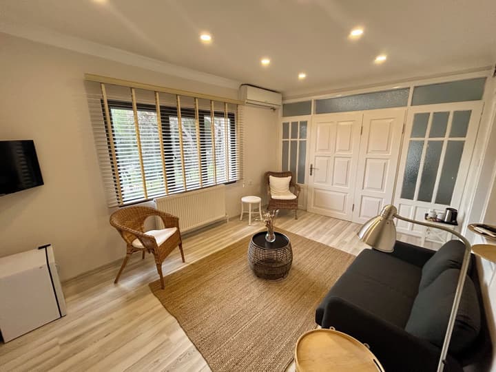 Attalos Suites Hotel