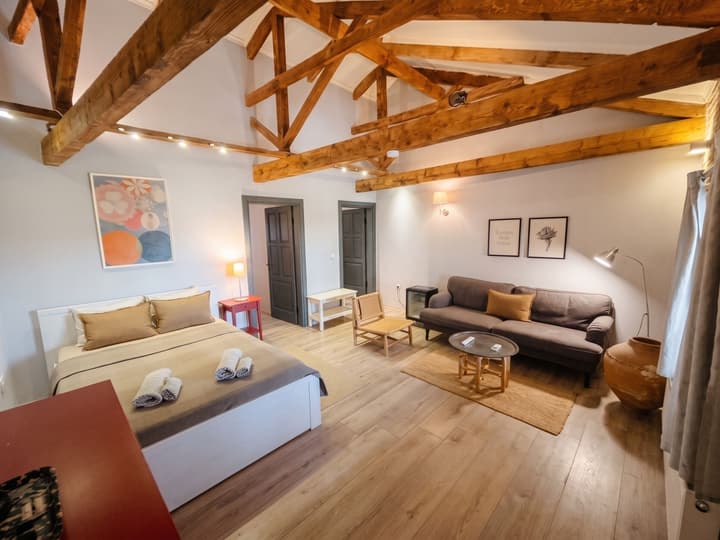 Attalos Suites Hotel
