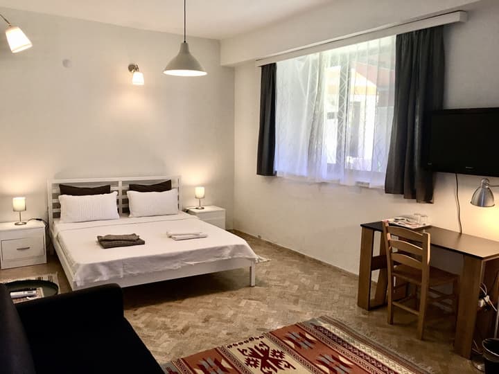 Attalos Suites Hotel
