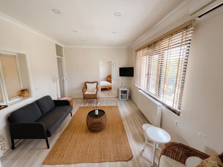 Attalos Suites Hotel