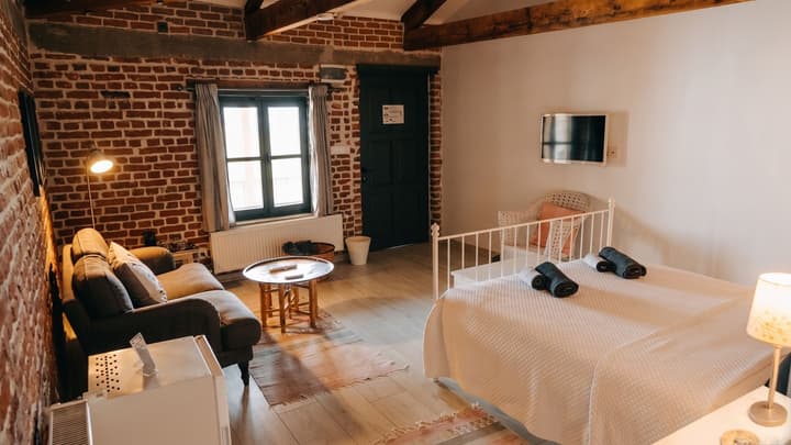 Attalos Suites Hotel