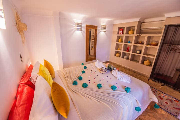 Riad Khabia