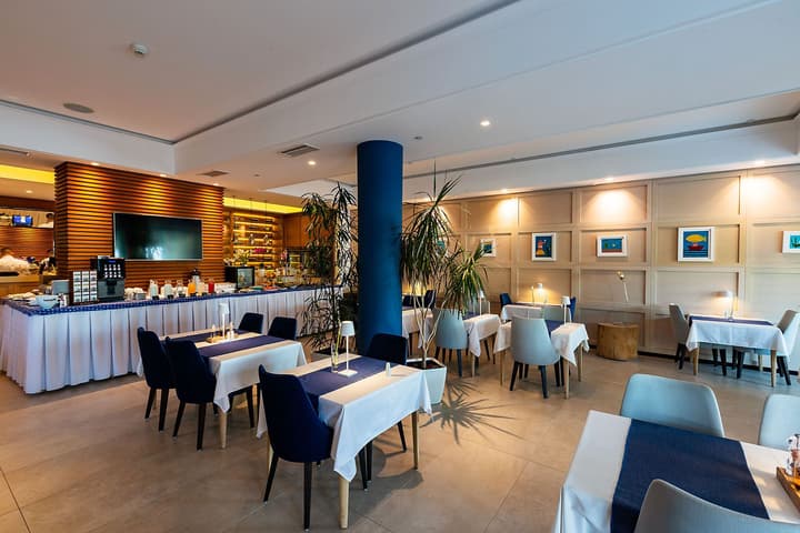 Hotel Riva by Aycon