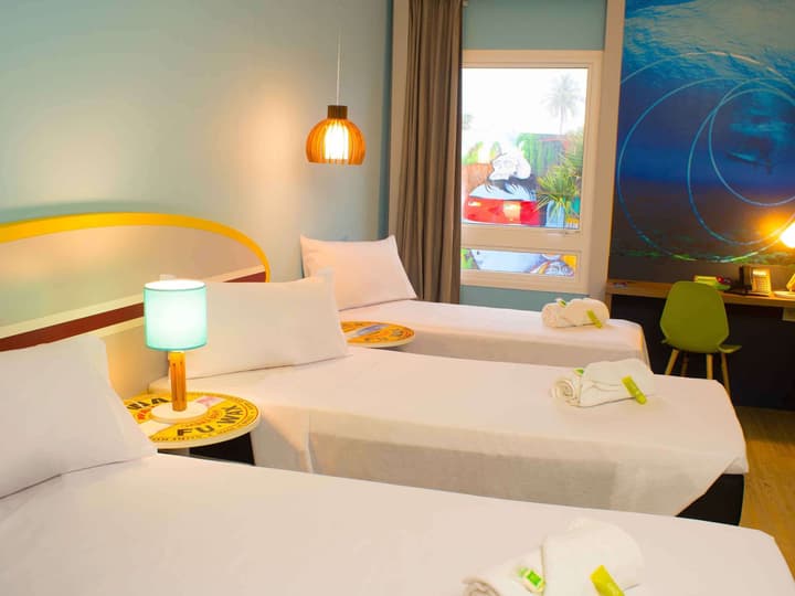 Golden Tulip Guarujá