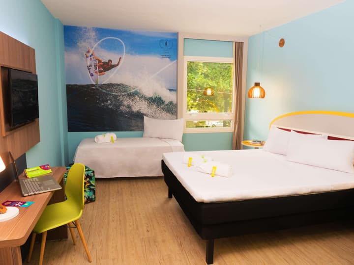 Golden Tulip Guarujá