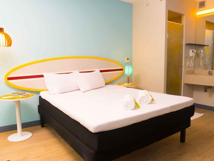 Golden Tulip Guarujá
