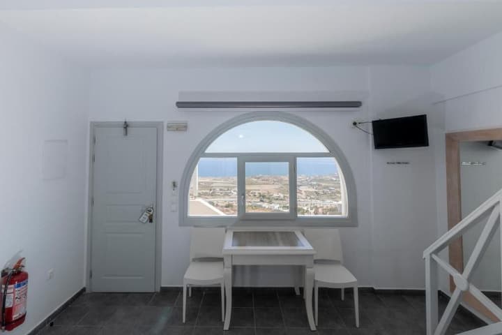 Erato Apartments