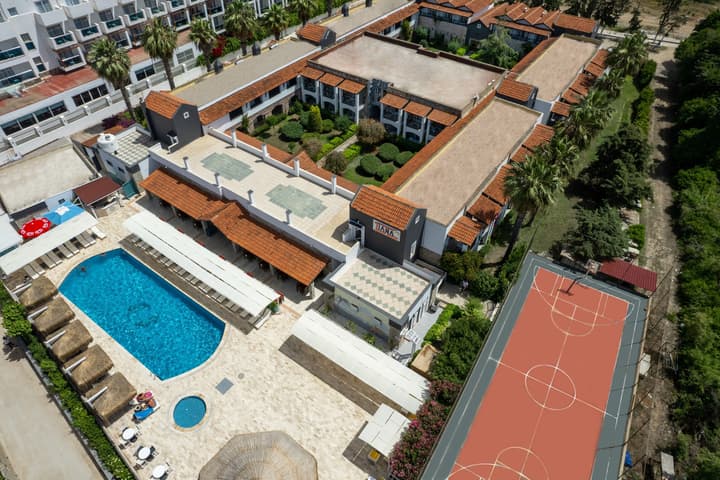 Tiana Beach Resort - All Inclusive