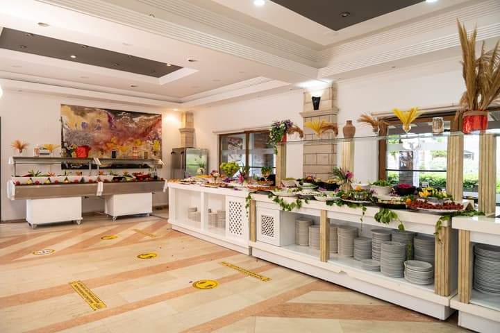 Tiana Beach Resort - All Inclusive
