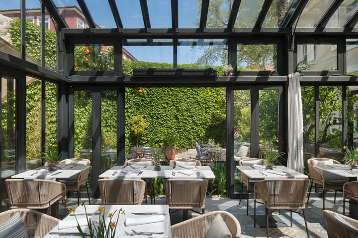 Almayer Art & Heritage Adults Only Hotel & Dépendance Rooms
