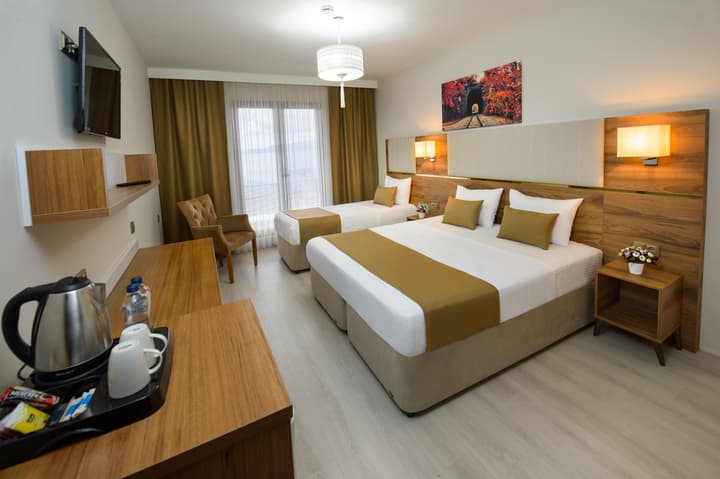 White House Hotel