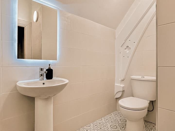Gardiner House Hostel