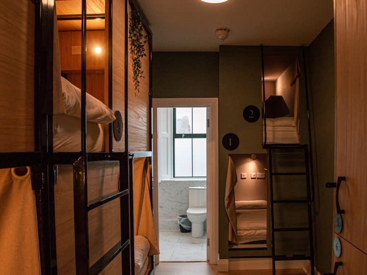 Gardiner House Hostel