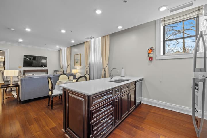 The Sydney Boutique Inn