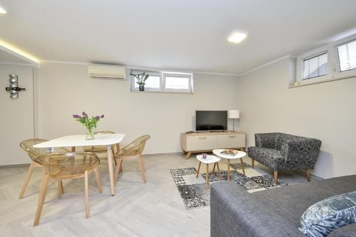 Apartments Villa Karla