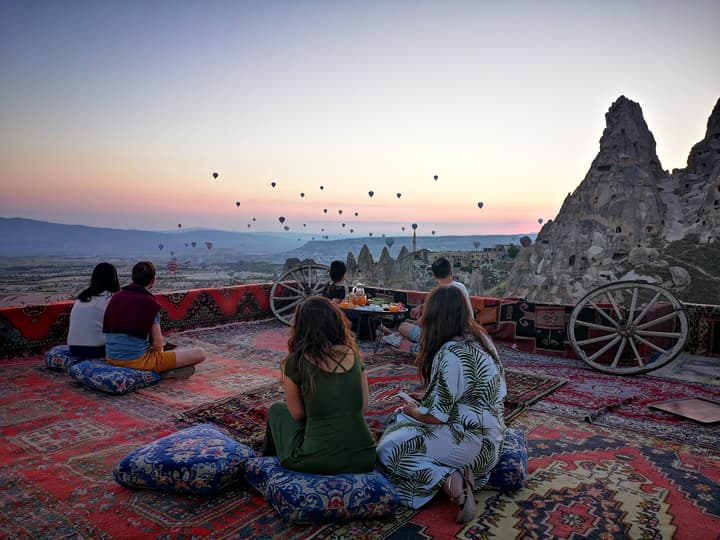 Hermes Cave Hotel