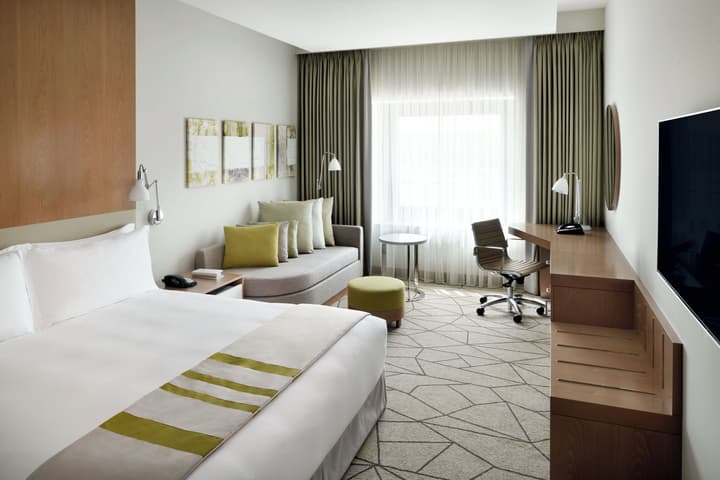 Holiday Inn & Suites Dubai Festival City by IHG