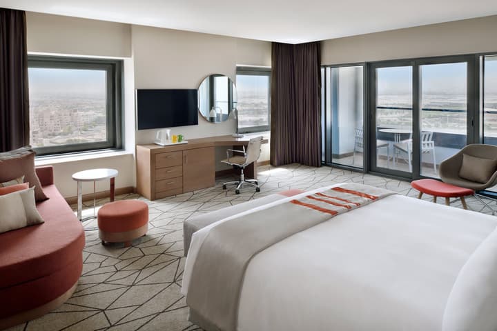 Holiday Inn & Suites Dubai Festival City by IHG