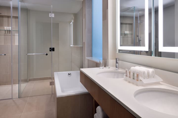 Holiday Inn & Suites Dubai Festival City by IHG