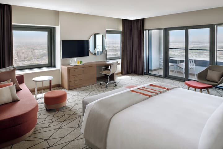 Holiday Inn & Suites Dubai Festival City by IHG