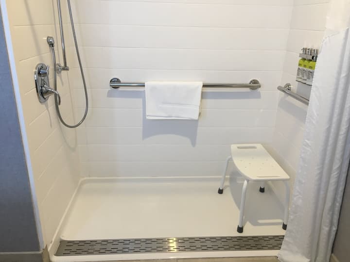 Holiday Inn Express Grand Island - Niagara Falls by IHG
