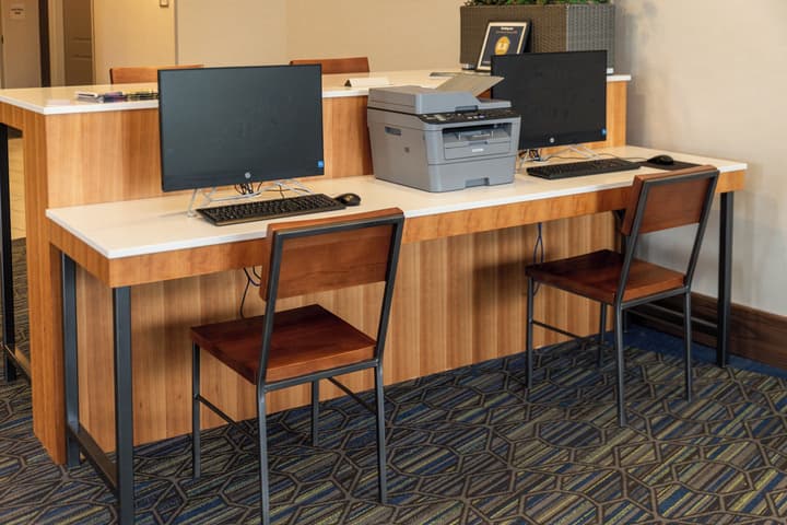 Holiday Inn Express Grand Island - Niagara Falls by IHG