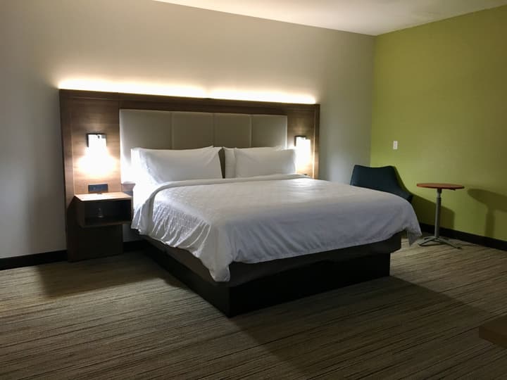 Holiday Inn Express Grand Island - Niagara Falls by IHG