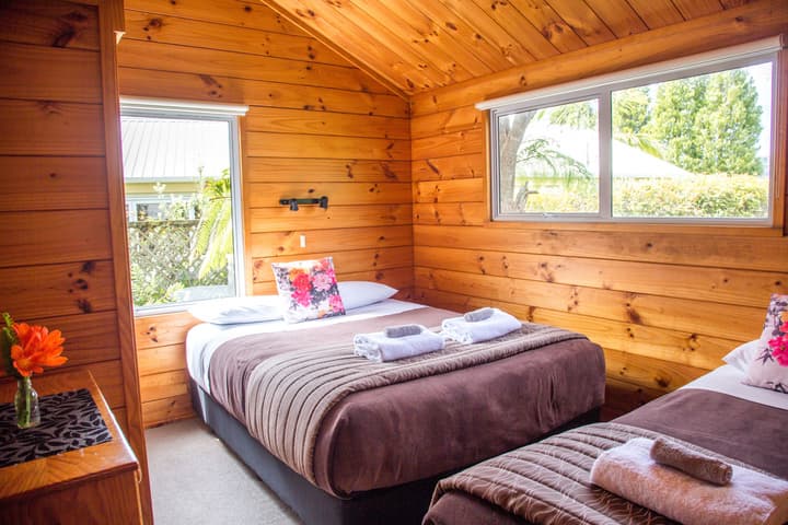Tatahi Lodge Beach Resort