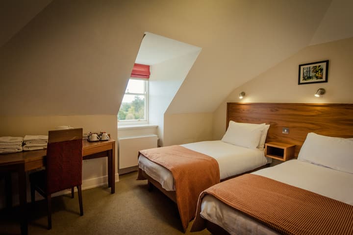 DCU Rooms at All Hallows College - Hostel