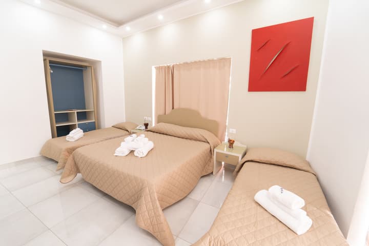 P.C. Boutique H. Napoli Centro by ClaPa Group Dislocated Hospitality
