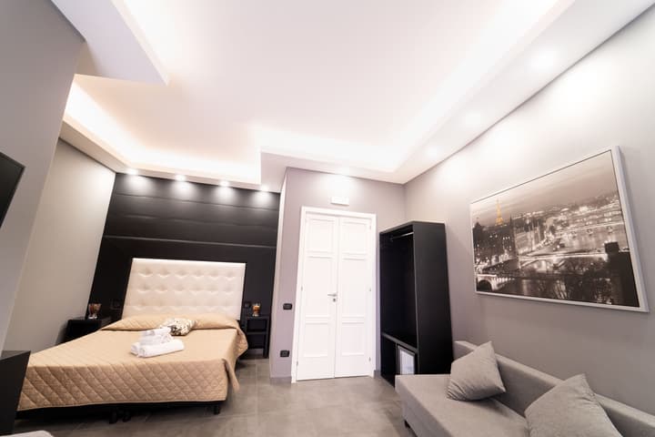 P.C. Boutique H. Napoli Centro by ClaPa Group Dislocated Hospitality