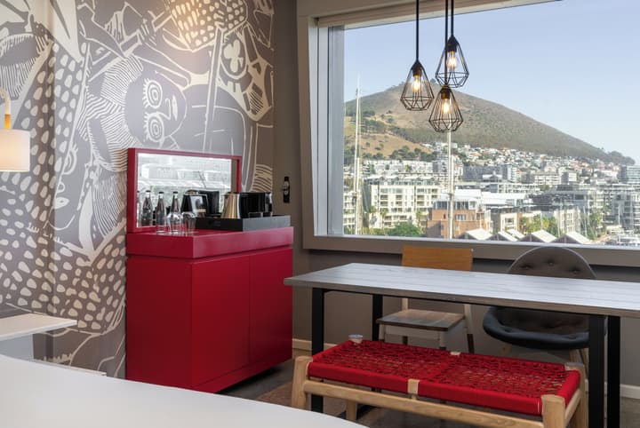 Radisson RED V&A Waterfront, Cape Town