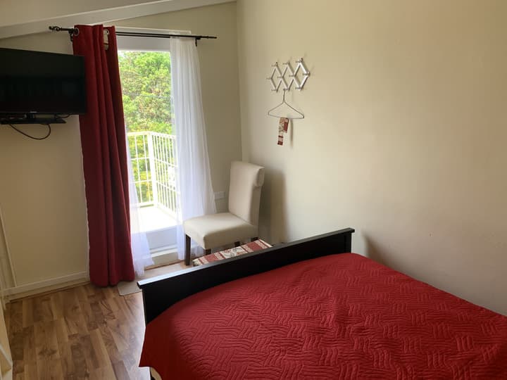 Eve's Residence