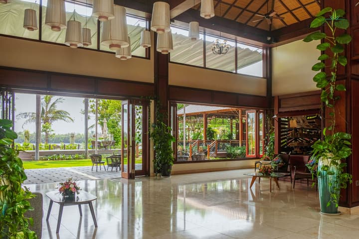 Silk Sense Hoi An River Resort