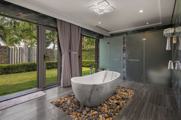 Silk Sense Hoi An River Resort