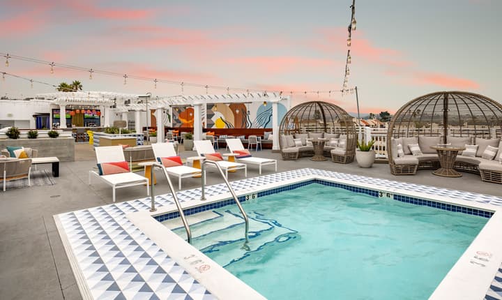 Inn at the Pier Pismo Beach, Curio Collection by Hilton
