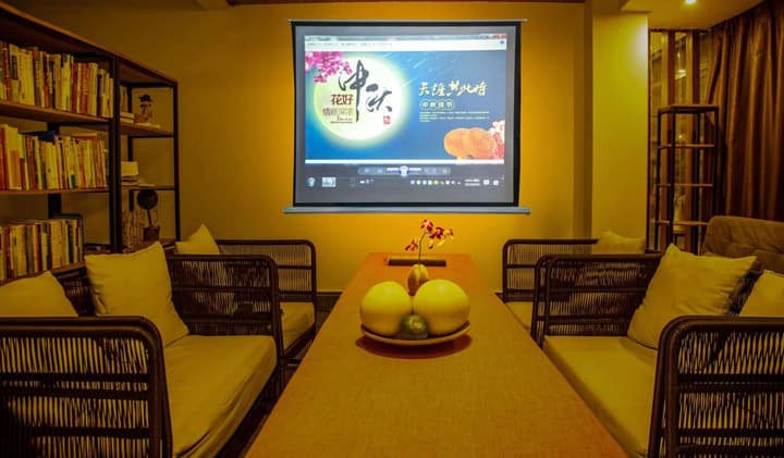 Secret Courtyard Resort Hotel